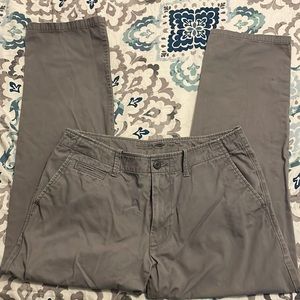 Mens Grey Old Navy 34x32 Chinos.